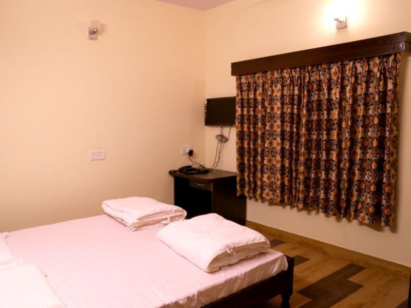Hotel Collection O Royal Icon à Udaipur Extérieur photo
