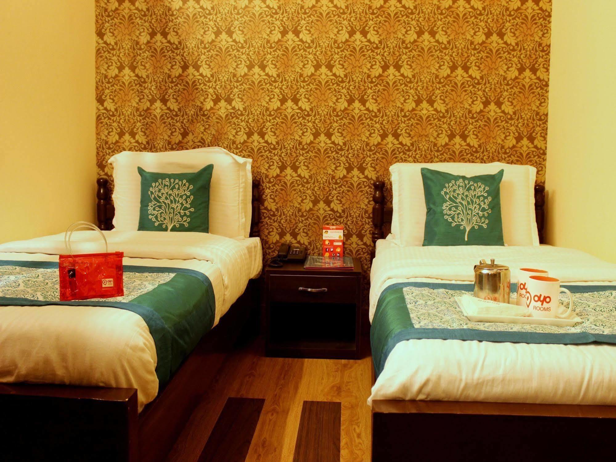 Hotel Collection O Royal Icon à Udaipur Extérieur photo