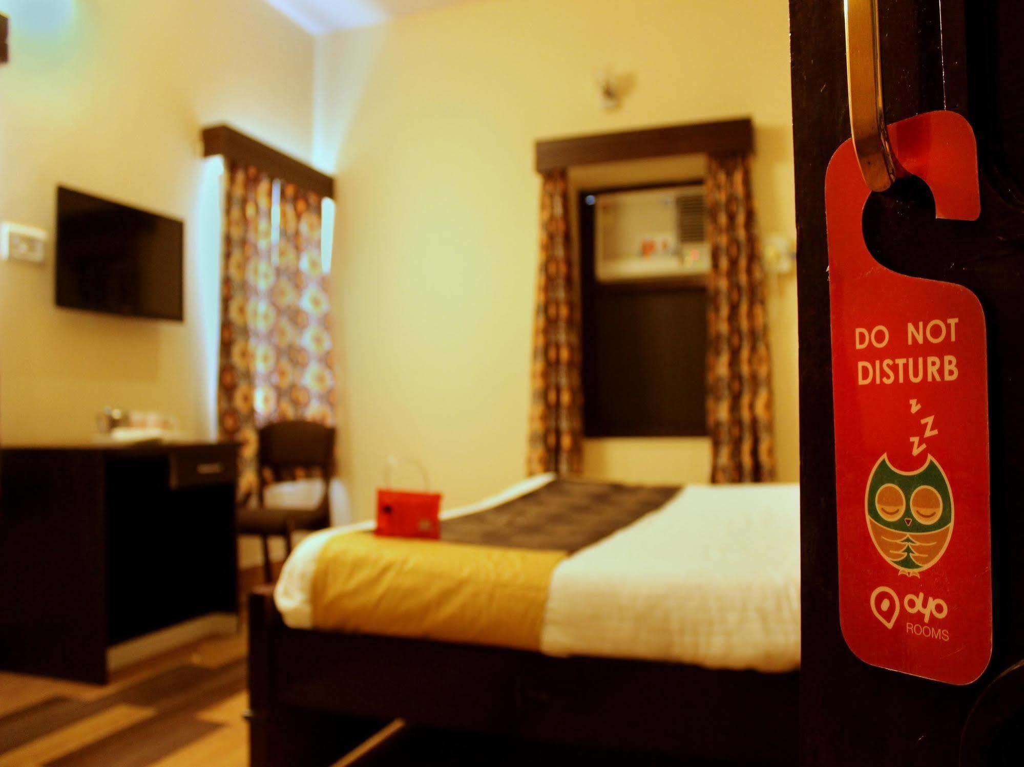Hotel Collection O Royal Icon à Udaipur Extérieur photo